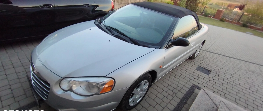 Chrysler Sebring cena 12900 przebieg: 148852, rok produkcji 2004 z Kielce małe 154